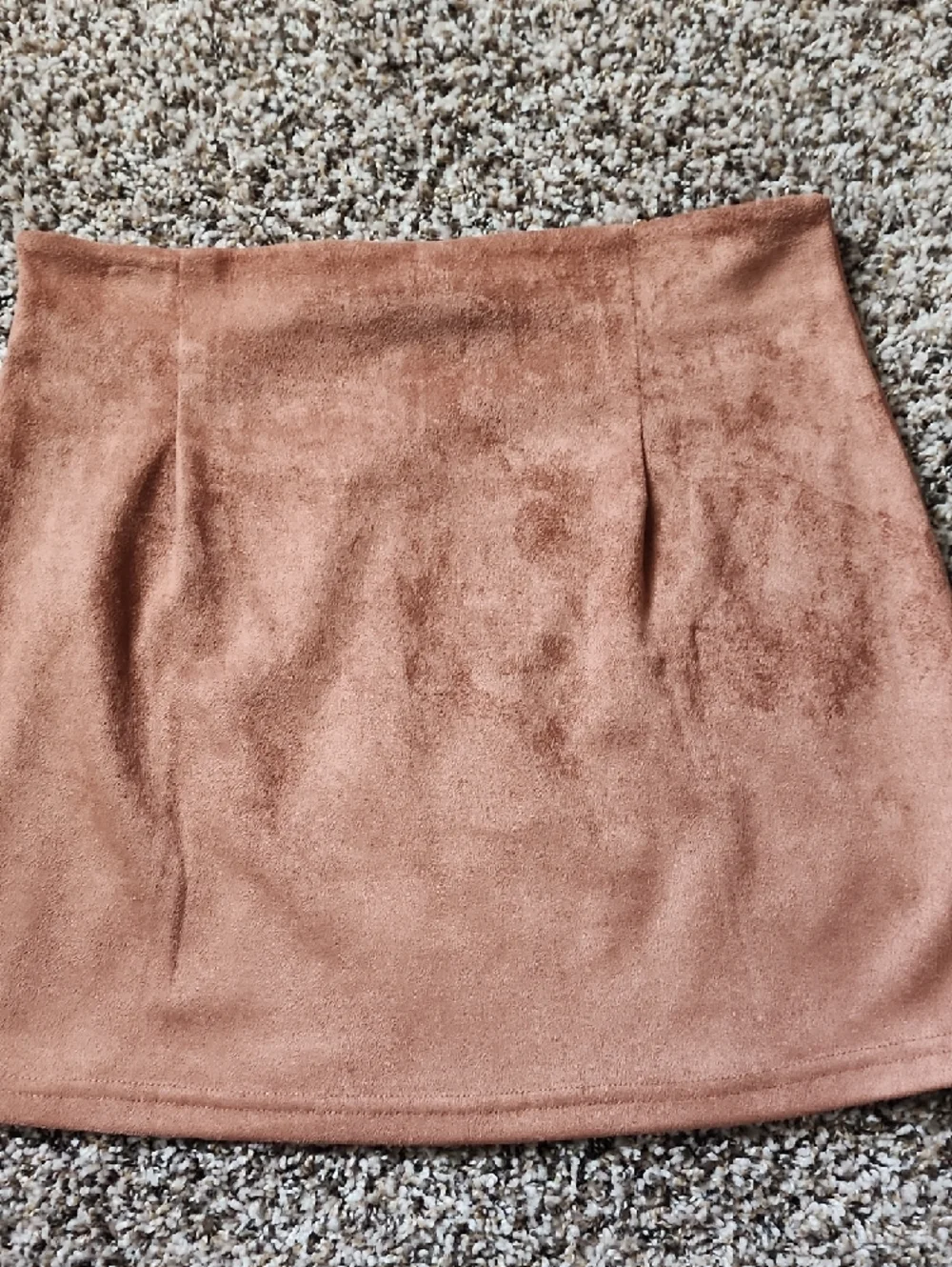 SHEIN Rust Suede-Look Mini Skirt with Dual Gold Zippers - Picture 4 of 5